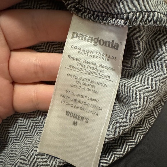 Patagonia Women’s Herringbone Long Sleeve Patterned Dress Medium Grey White 6 8 - Picture 7 of 12